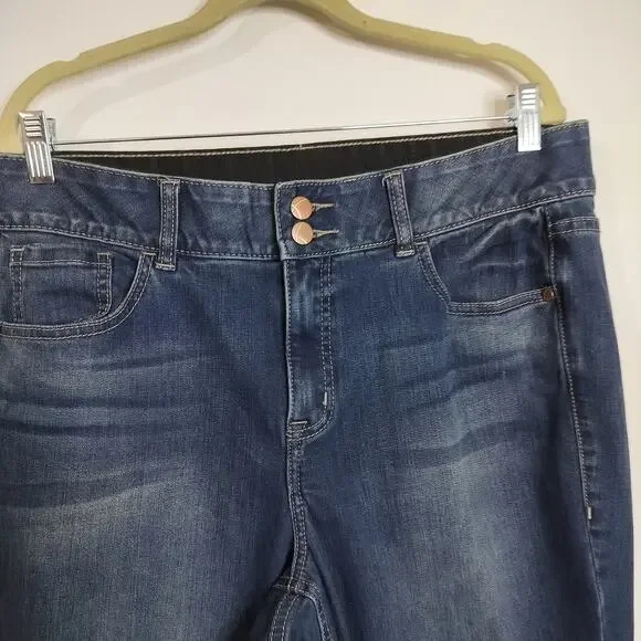 4869) Lane Bryant Tighter Tummy Fit Hi Rise Medium Wash Bootcut Jeans 14 Reg - Picture 3 of 10